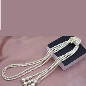 Gorgeous Pearl String Necklace